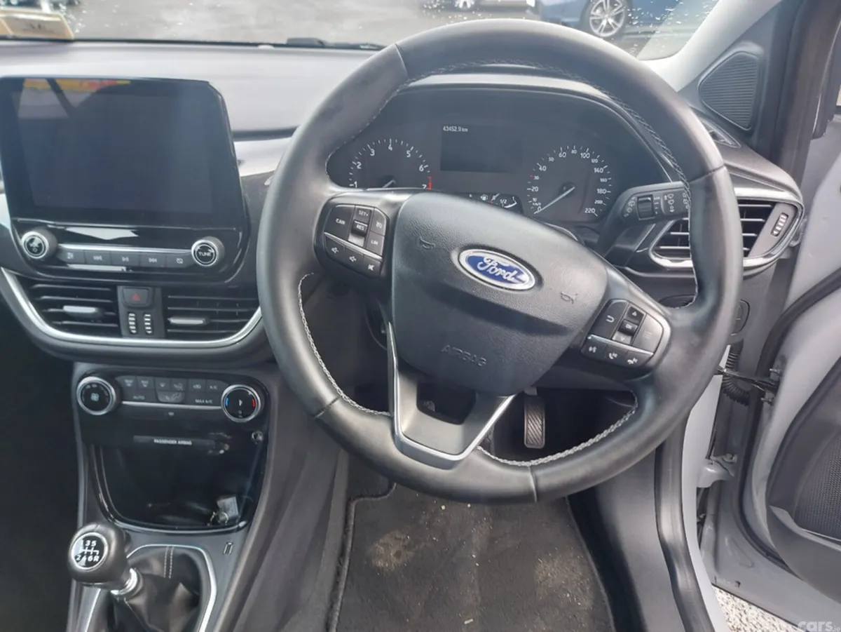 Ford Puma MPV, Petrol, 2022, Grey