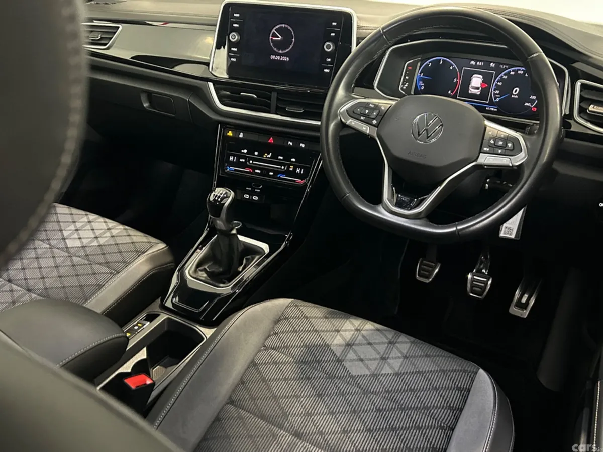Volkswagen T-Roc SUV, Diesel, 2024, Blue