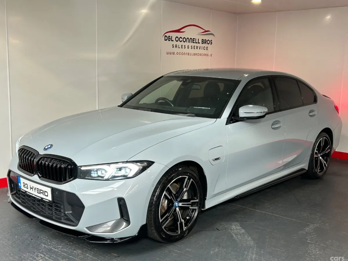 BMW 3-Series Saloon, Petrol Plug-in Hybrid, 2023, Grey