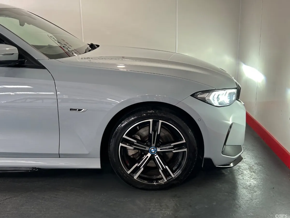 BMW 3-Series Saloon, Petrol Plug-in Hybrid, 2023, Grey