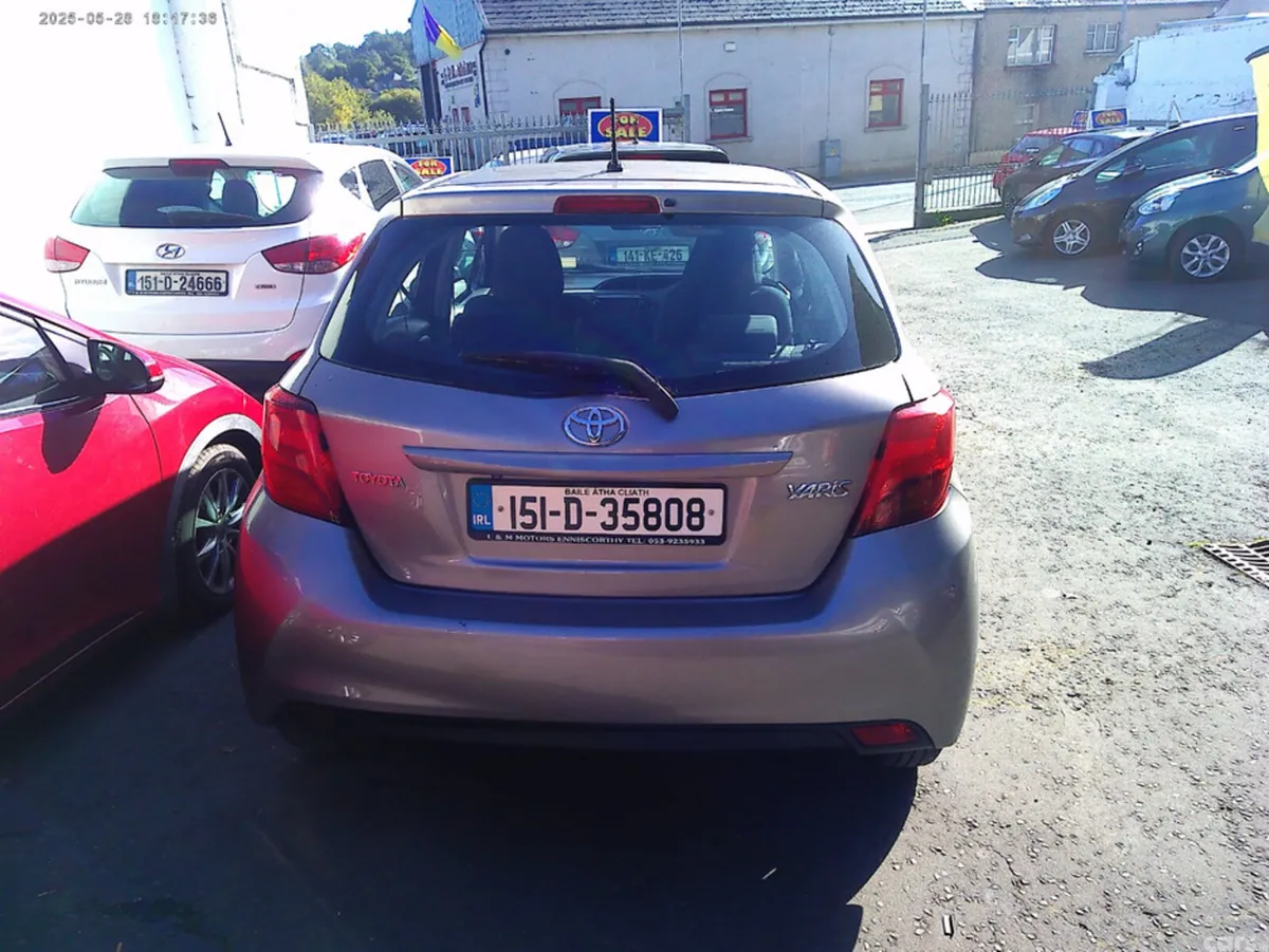 Toyota Yaris Hatchback, Petrol, 2015, Beige