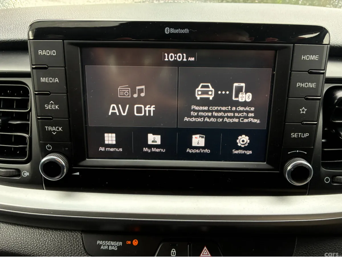 Kia Stonic Estate, Petrol, 2019, White