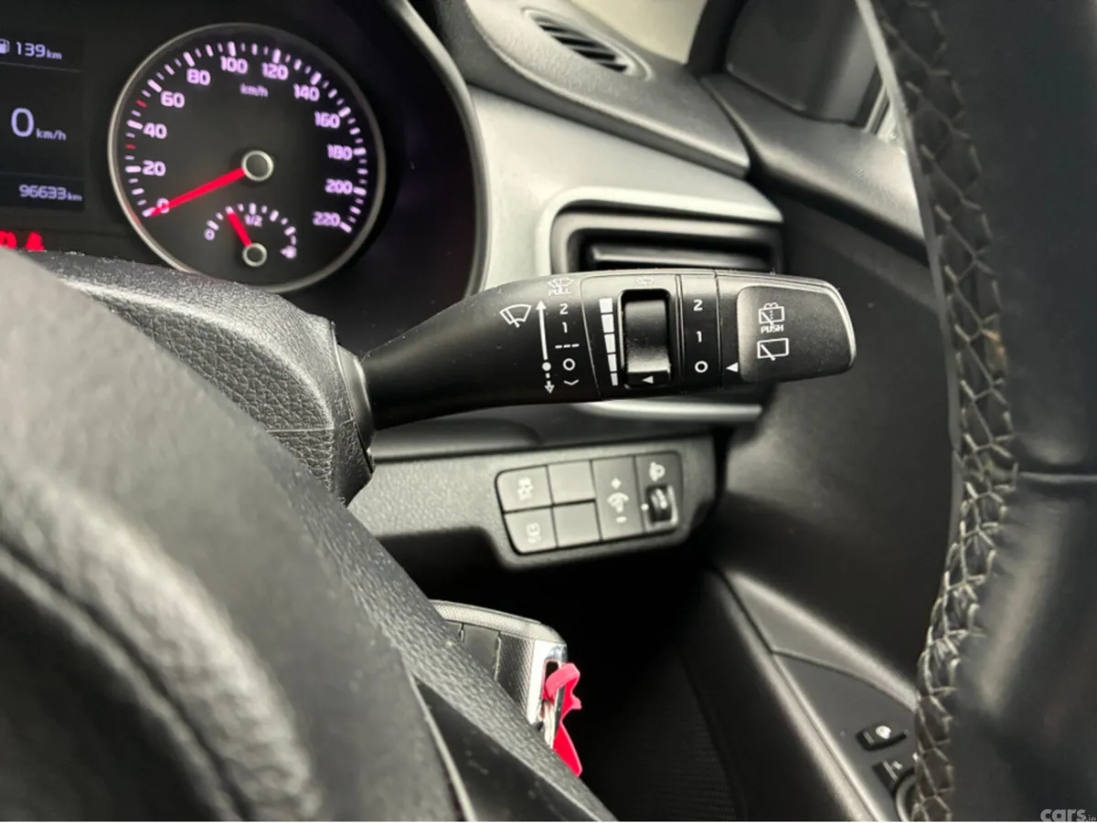 Kia Stonic Estate, Petrol, 2019, White