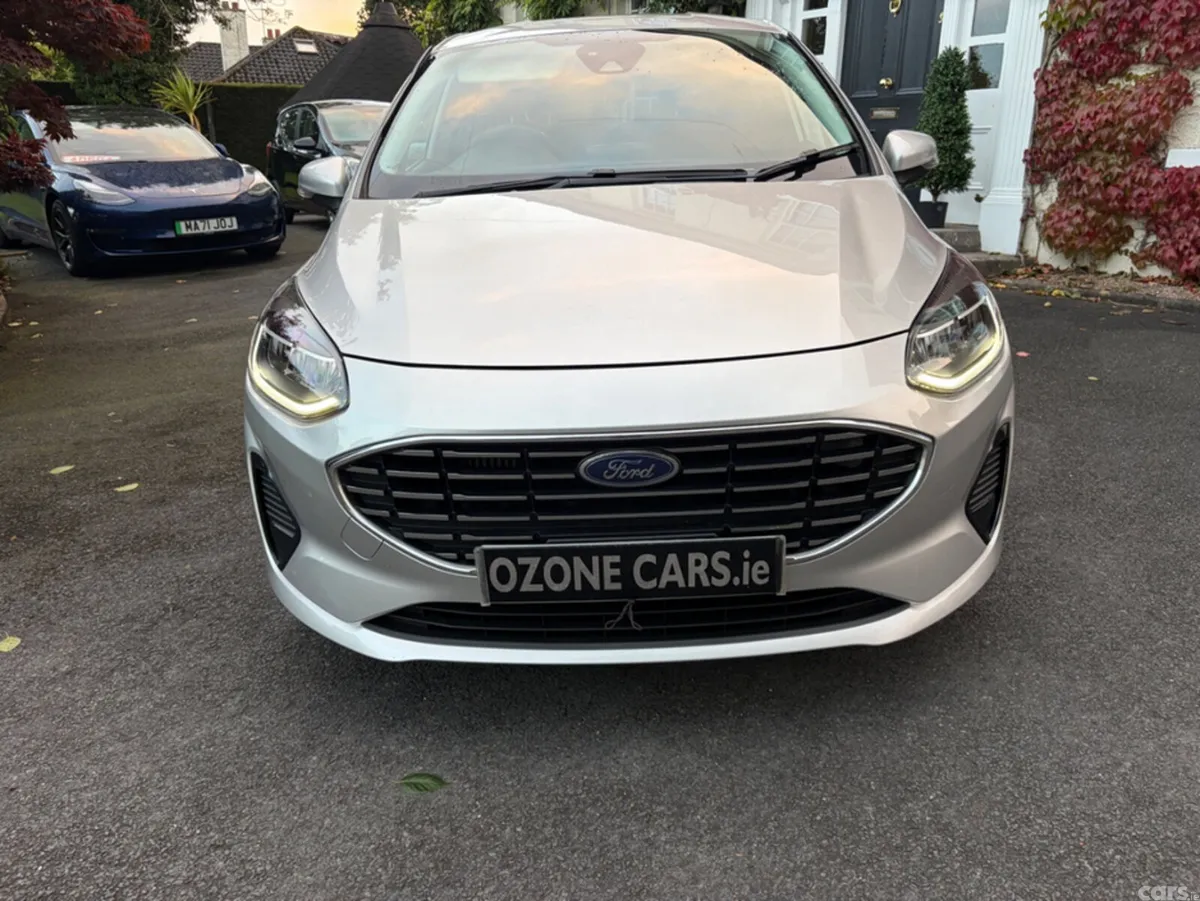Ford Fiesta Hatchback, Petrol, 2023, Silver