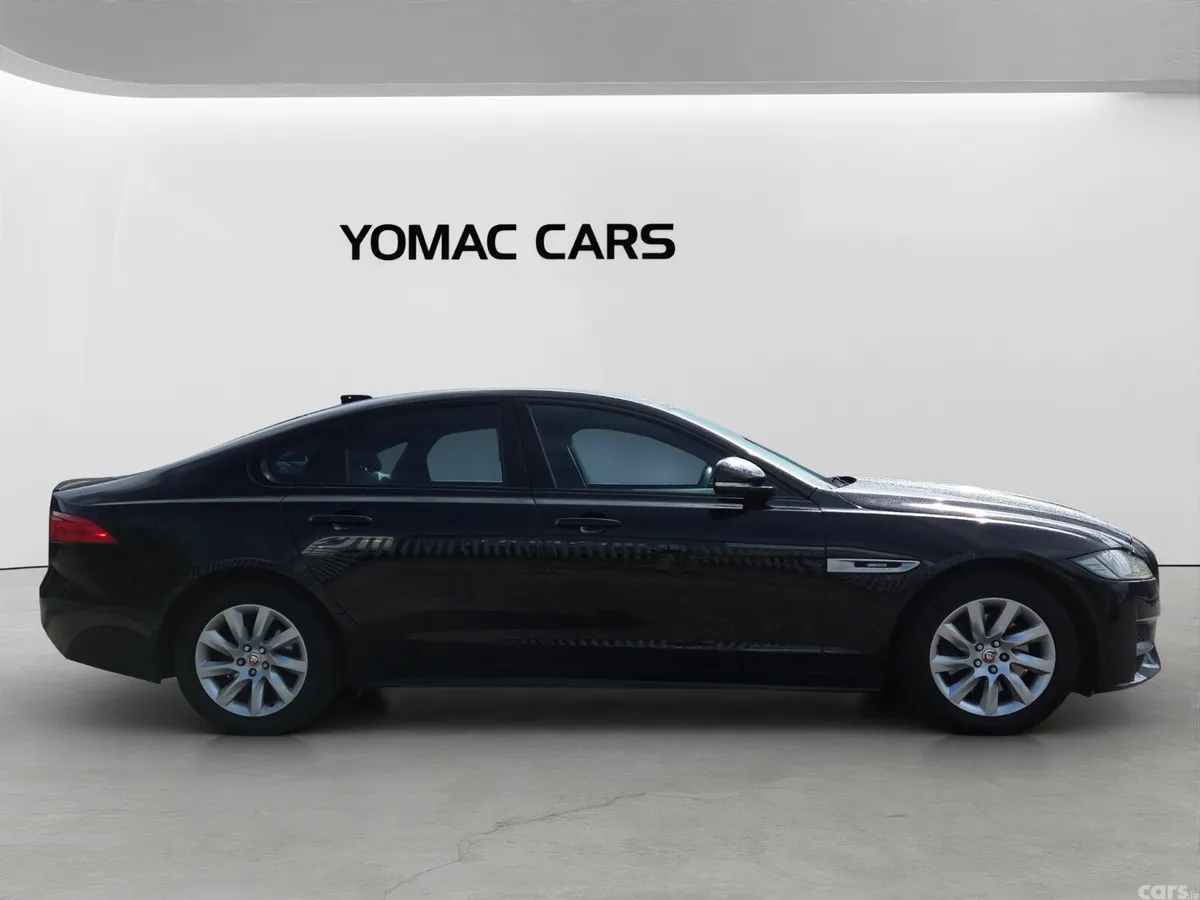 Jaguar XF Saloon, Diesel, 2018, Black