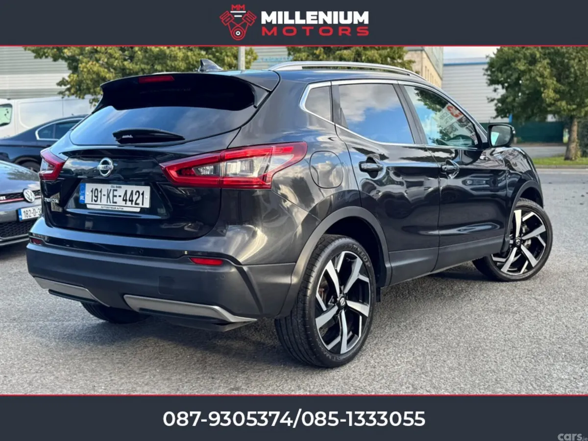 Nissan Qashqai MPV, Diesel, 2019, Black