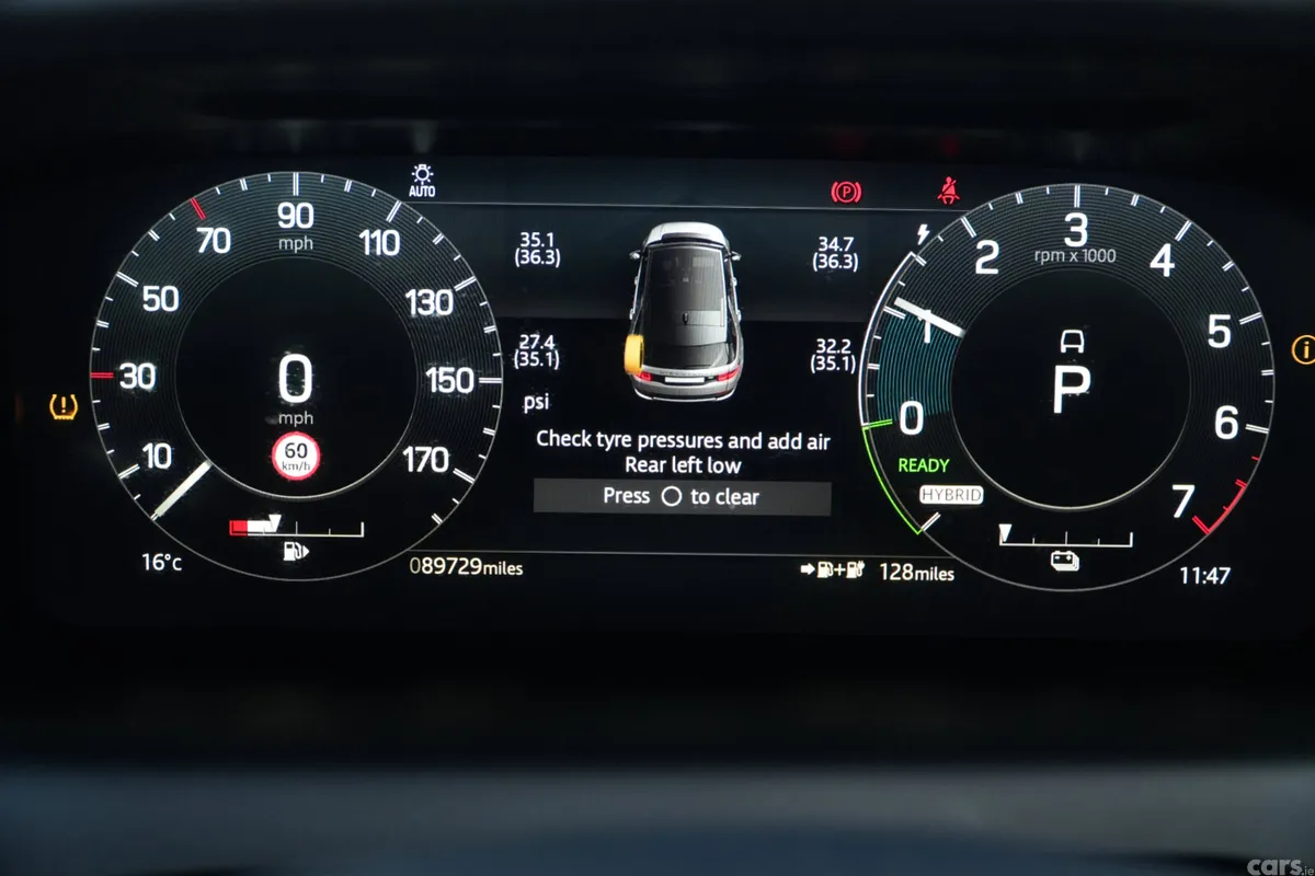 Land Rover Discovery SUV, Petrol Hybrid, 2022, Grey
