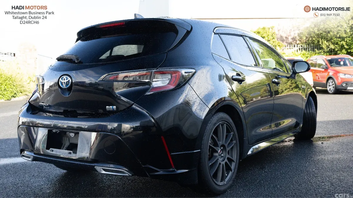 Toyota Corolla Hatchback, Petrol Hybrid, 2019, Black