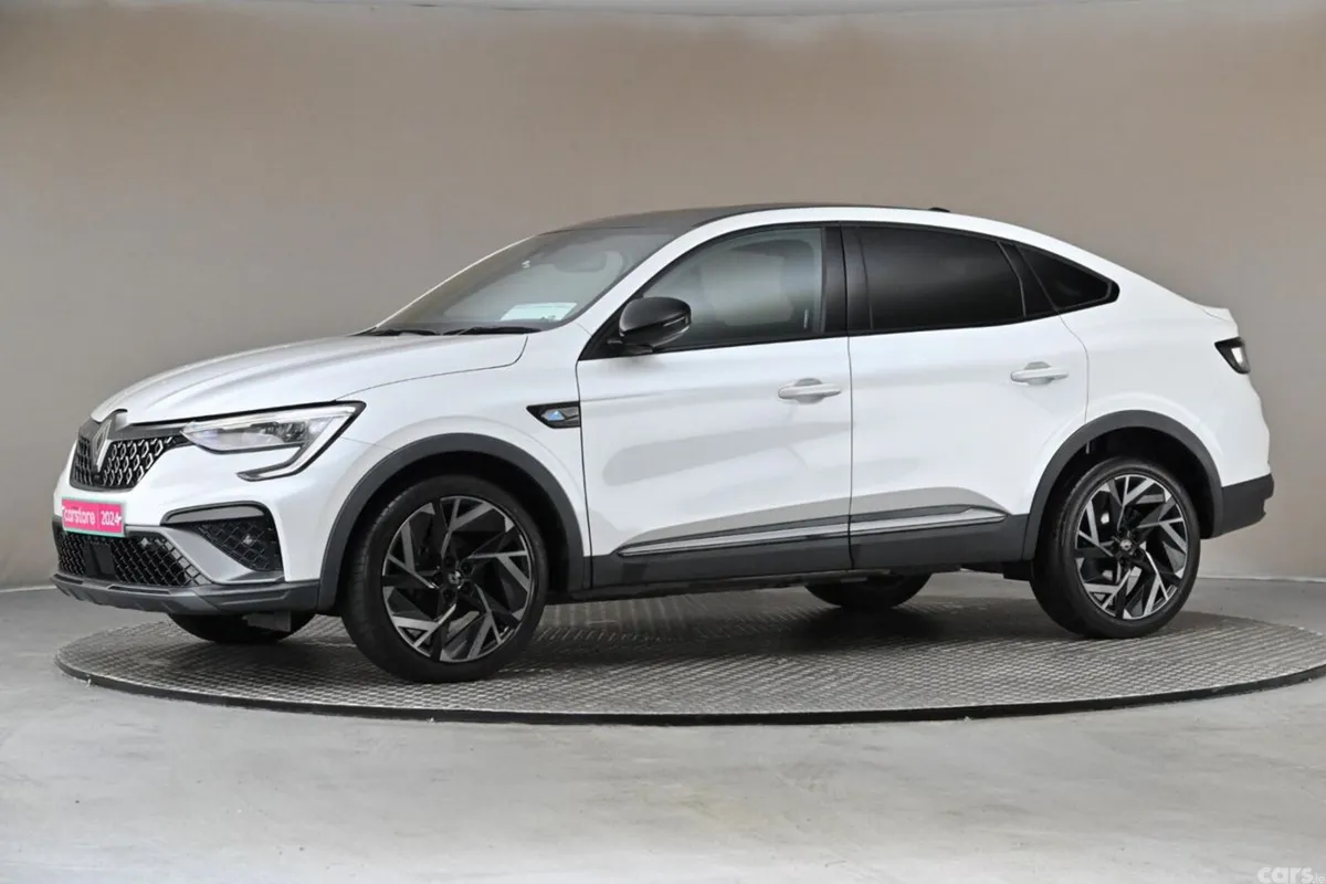 Renault Arkana Hatchback, Petrol, 2024, White