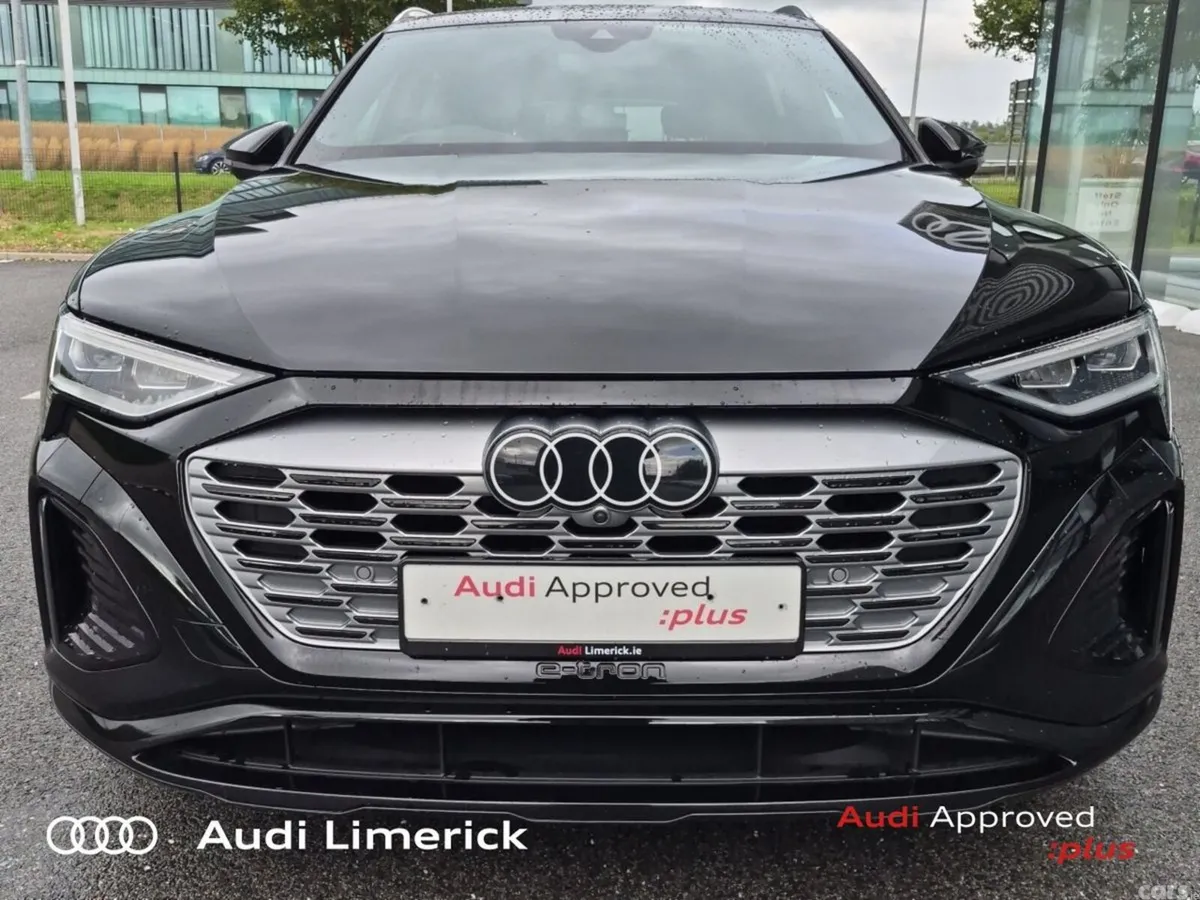 Audi Q8 e-tron SUV, Electric, 2024, Black