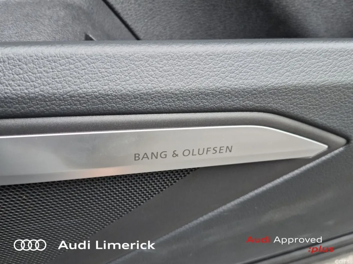 Audi Q8 e-tron SUV, Electric, 2024, Black