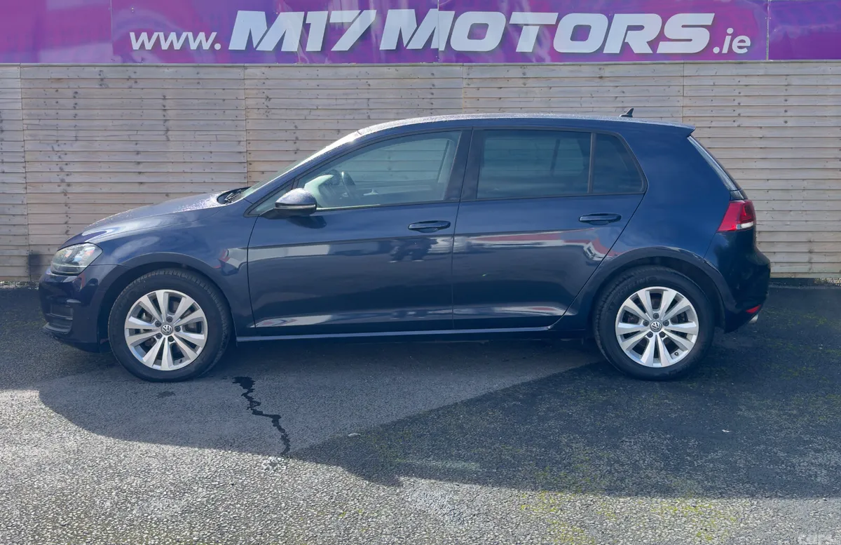 Volkswagen Golf Hatchback, Petrol, 2016, Blue