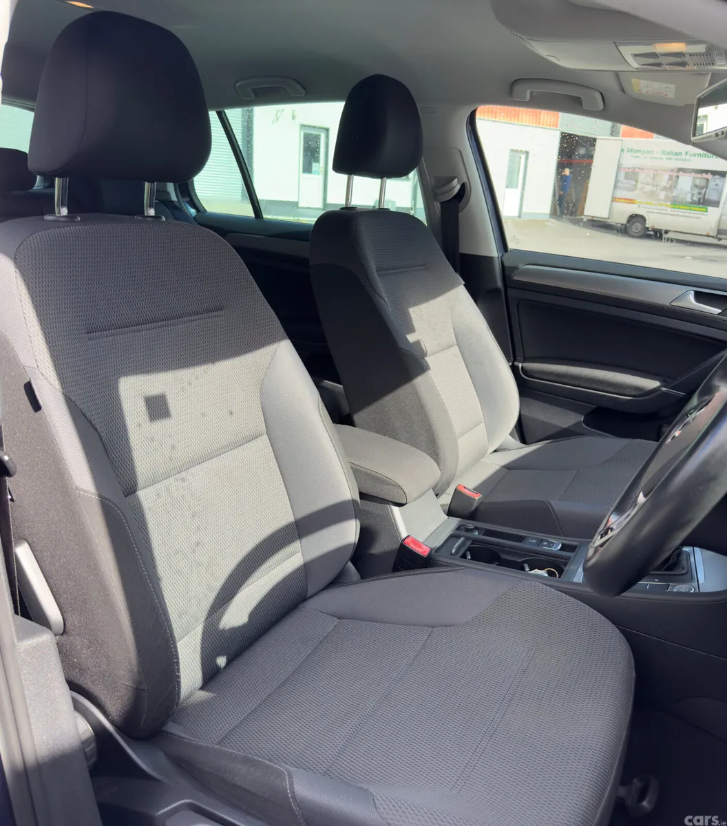 Volkswagen Golf Hatchback, Petrol, 2016, Blue