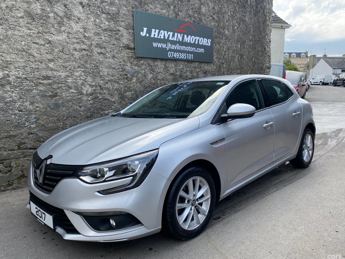 Renault Megane Hatchback, Diesel, 2017, Silver