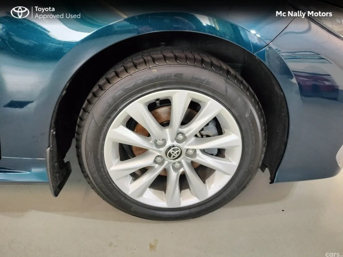Toyota Corolla Saloon, Petrol Hybrid, 2025, Blue