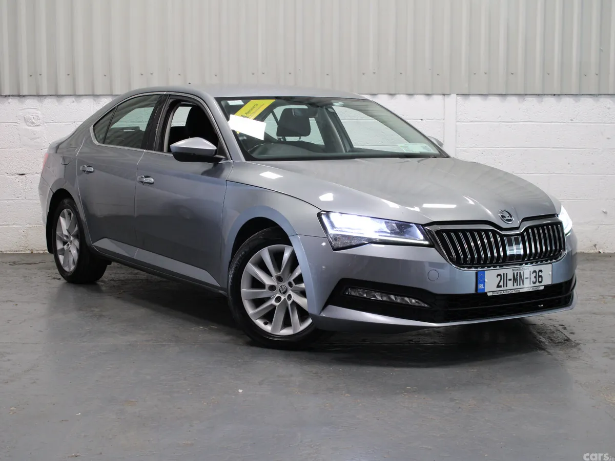 Skoda Superb Saloon, Diesel, 2021, Grey