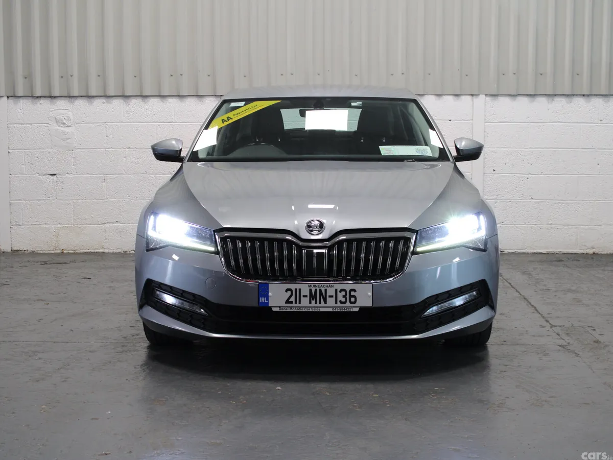 Skoda Superb Saloon, Diesel, 2021, Grey