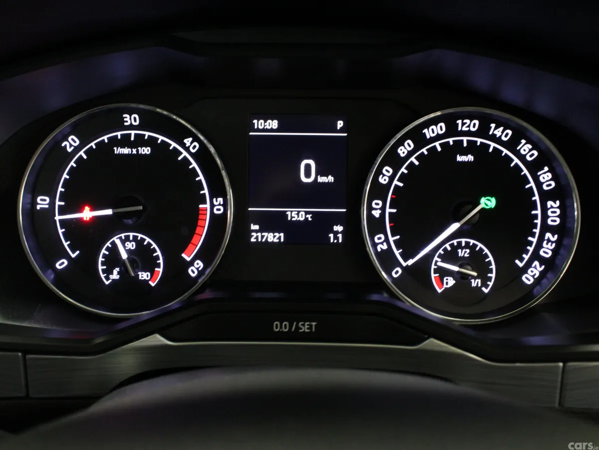 Skoda Superb Saloon, Diesel, 2021, Grey