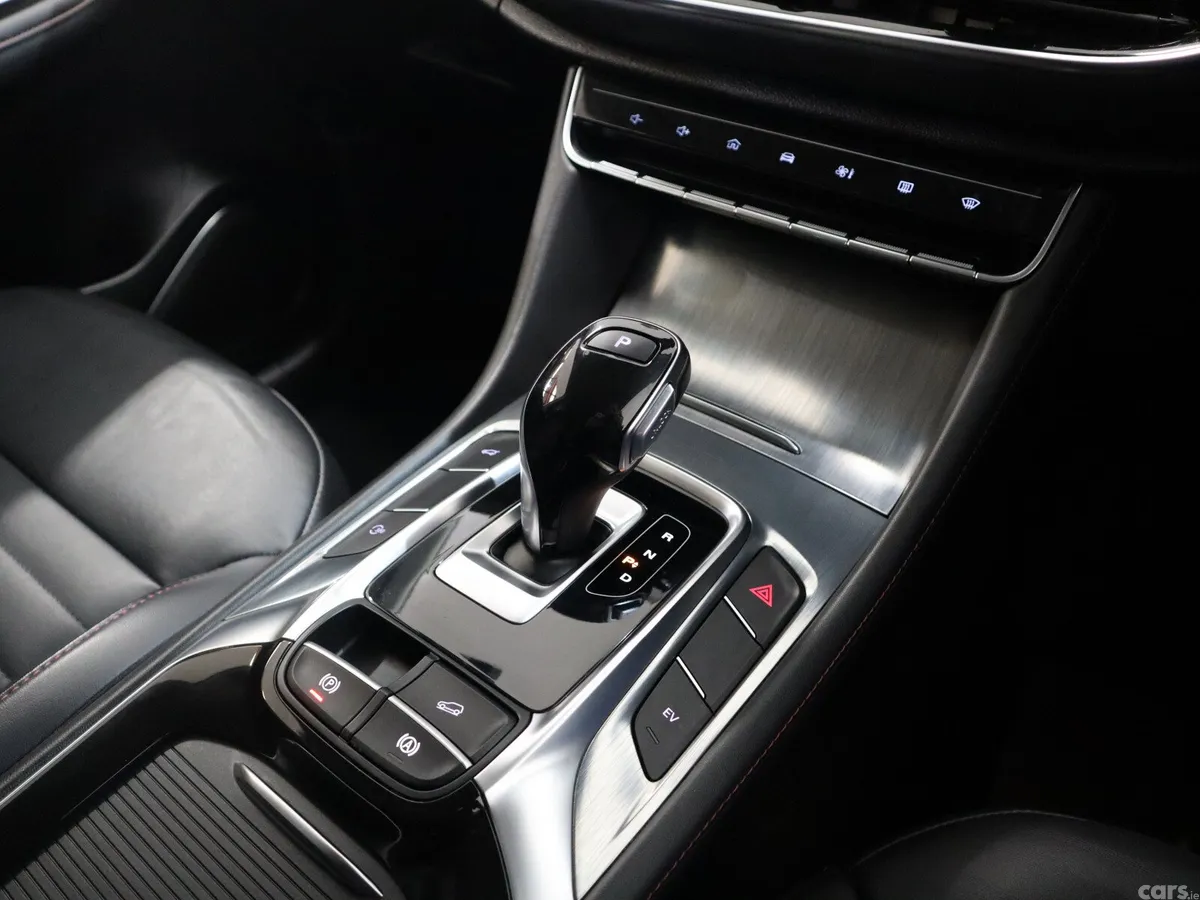 MG HS SUV, Petrol Hybrid, 2024, Silver