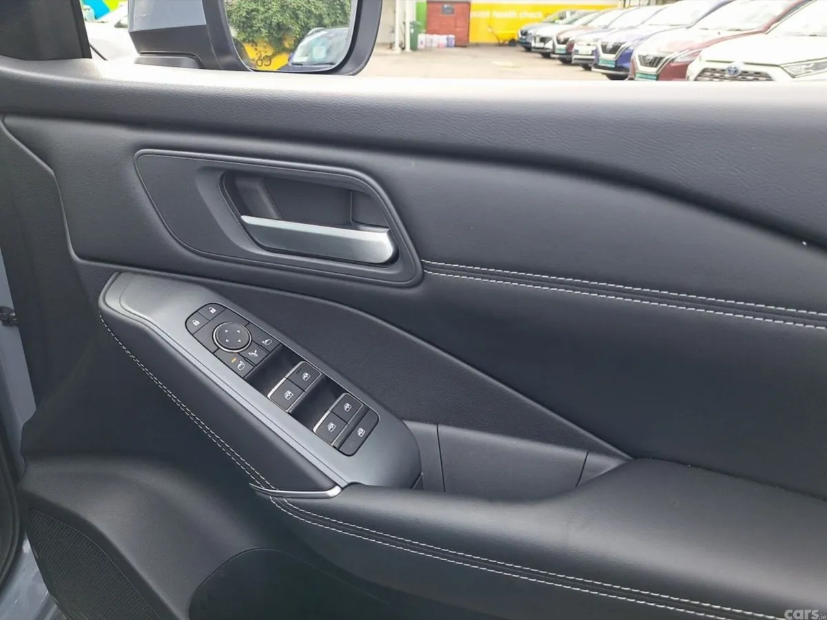 Nissan Qashqai SUV, Petrol Hybrid, 2026, Grey