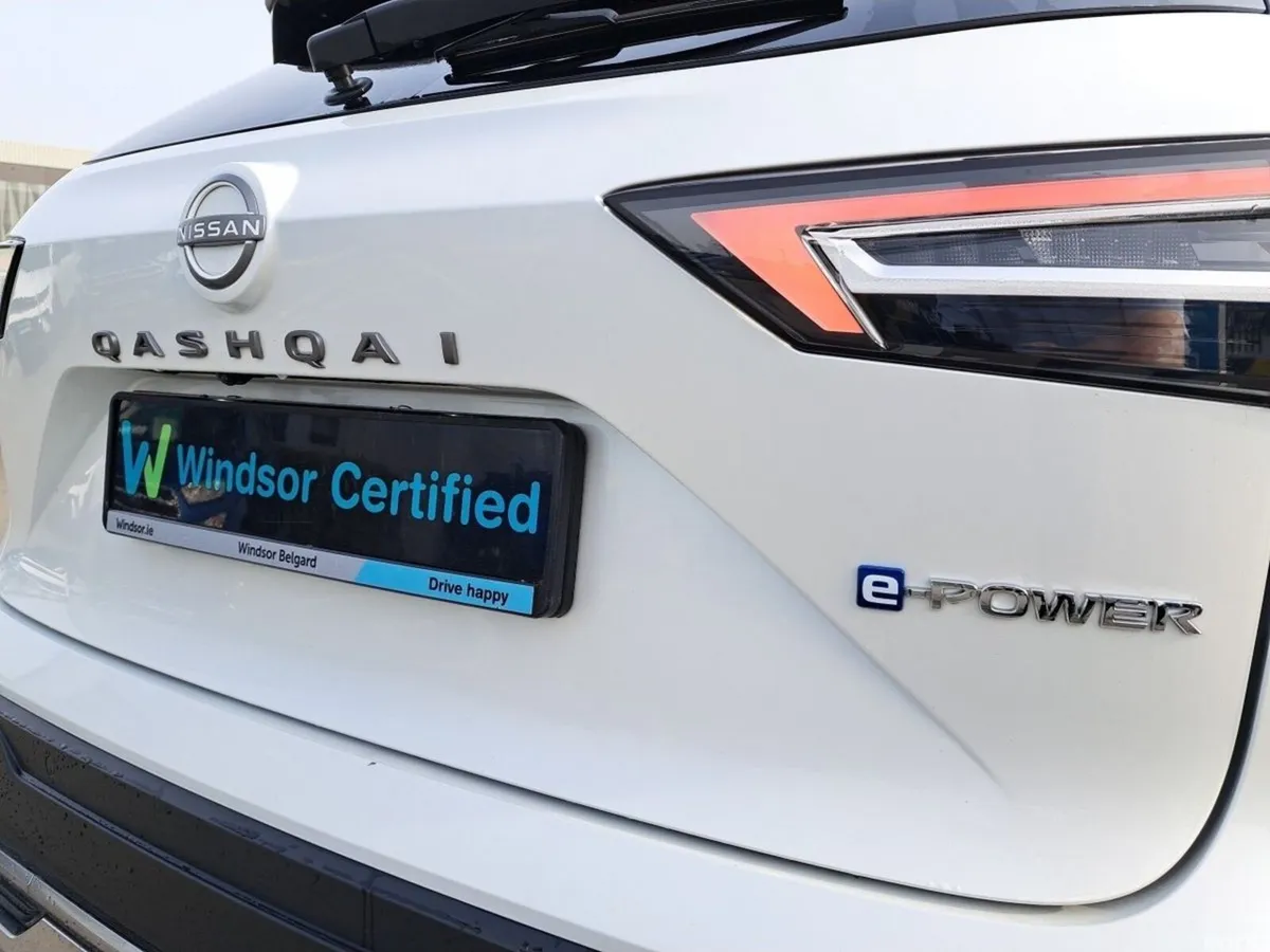 Nissan Qashqai SUV, Petrol Hybrid, 2026, White