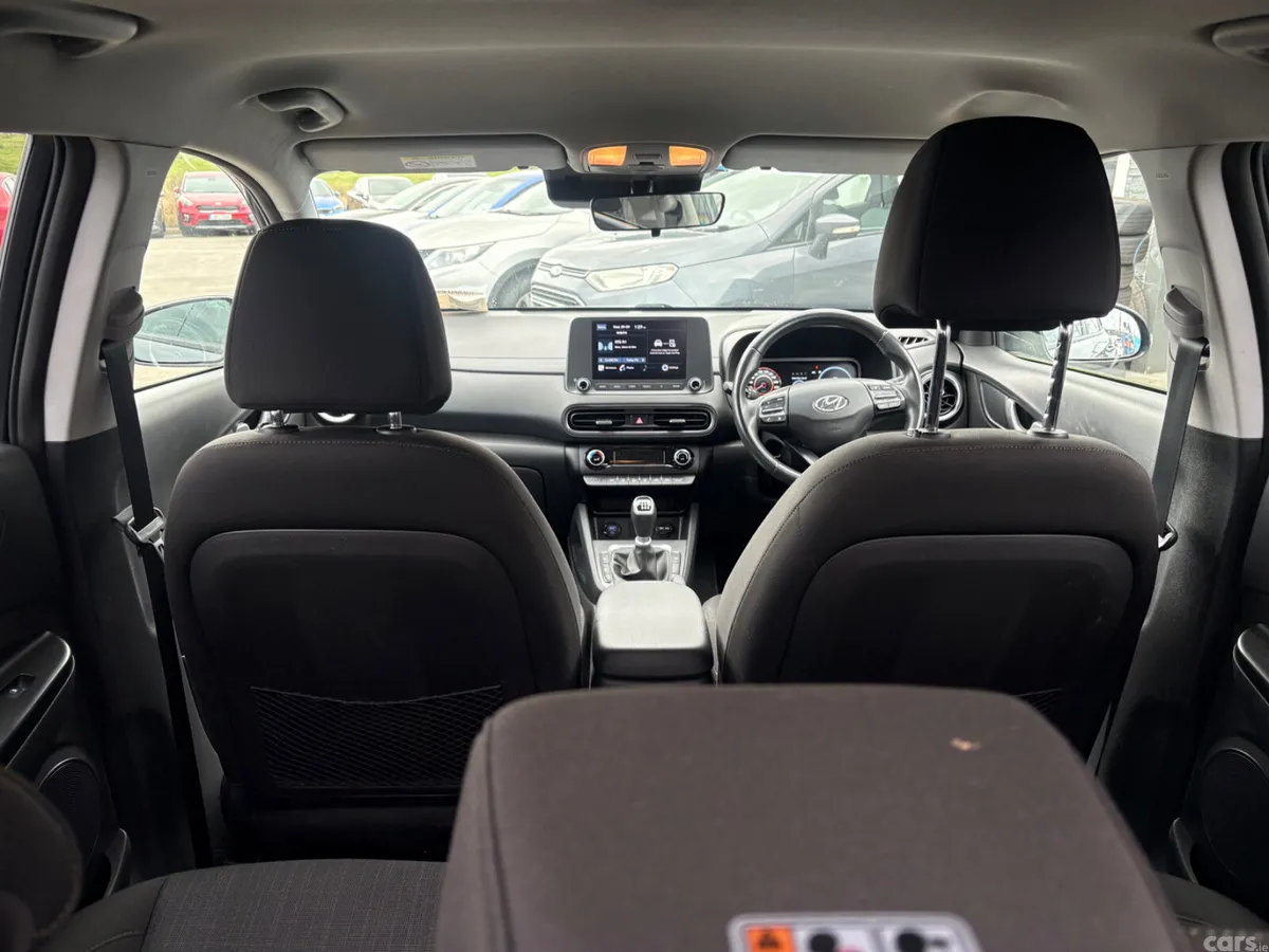 Hyundai KONA MPV, Petrol, 2021, Grey