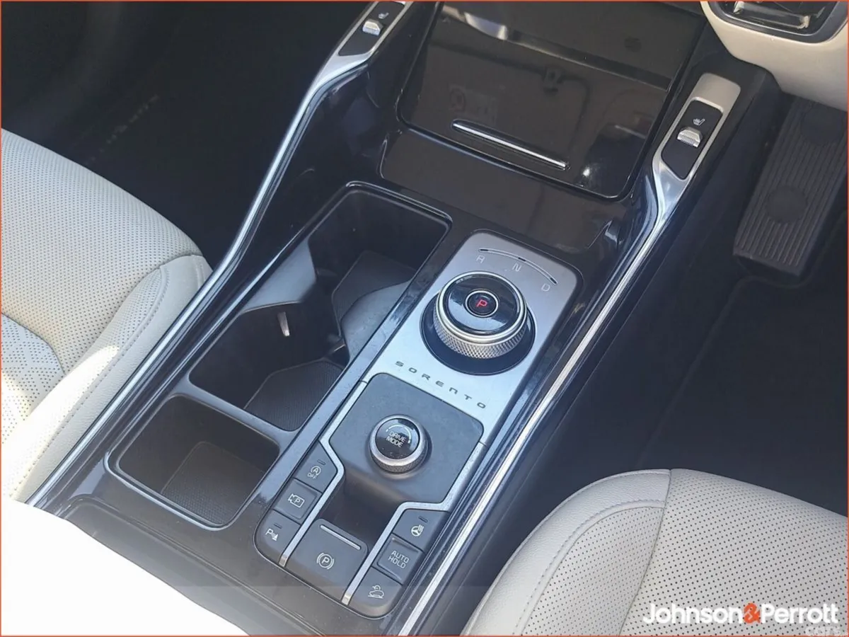 Kia Sorento SUV, Diesel, 2023, Black