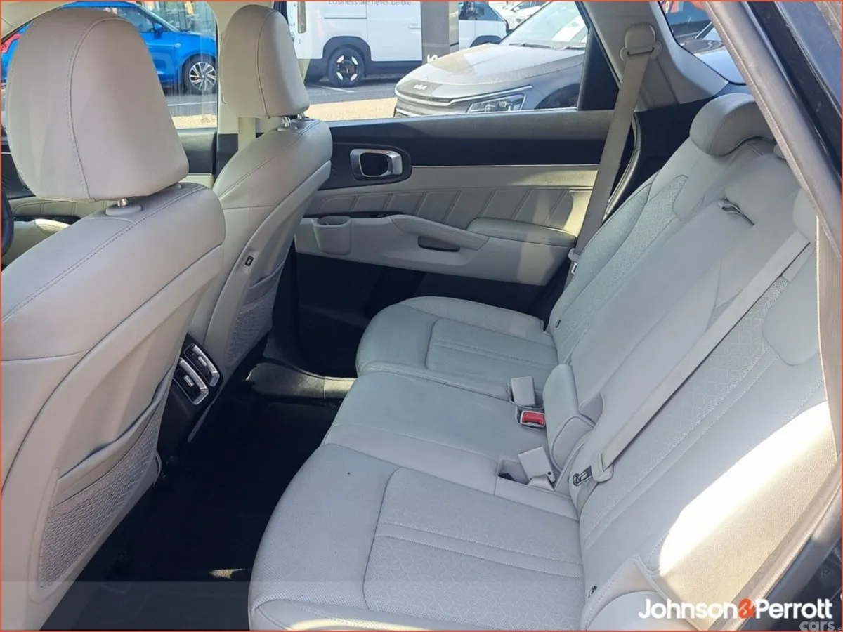 Kia Sorento SUV, Diesel, 2023, Black