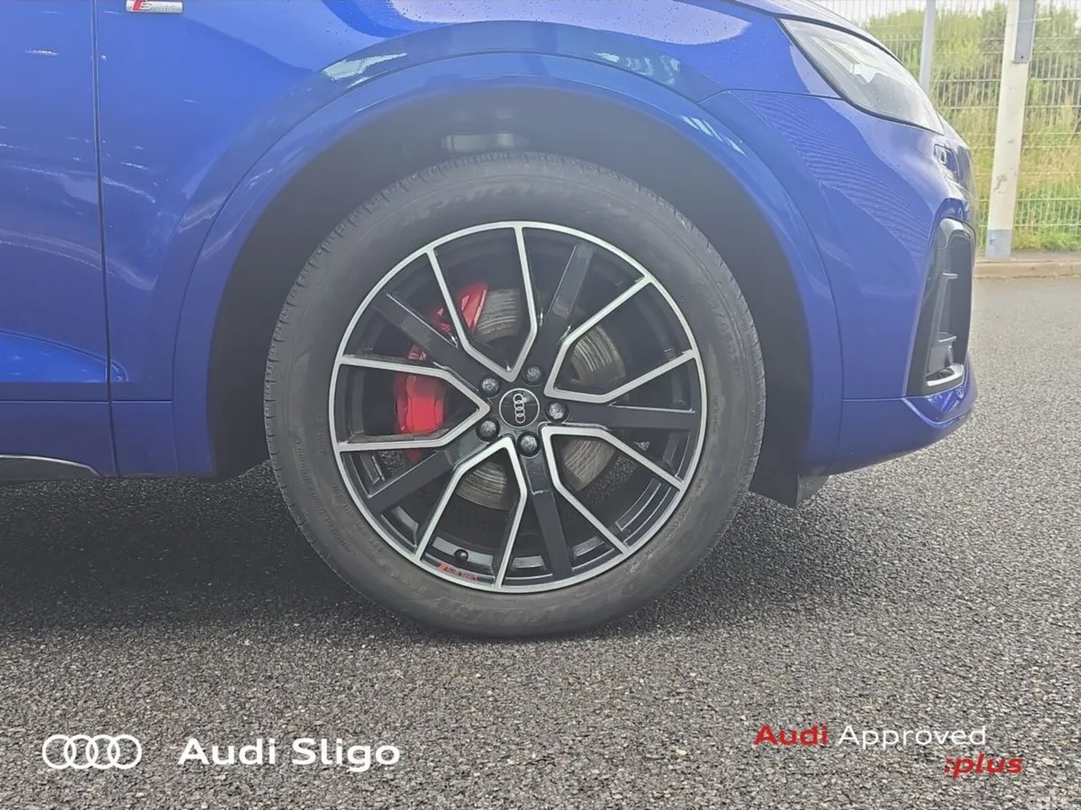 Audi Q5 SUV, Petrol Plug-in Hybrid, 2025, Blue