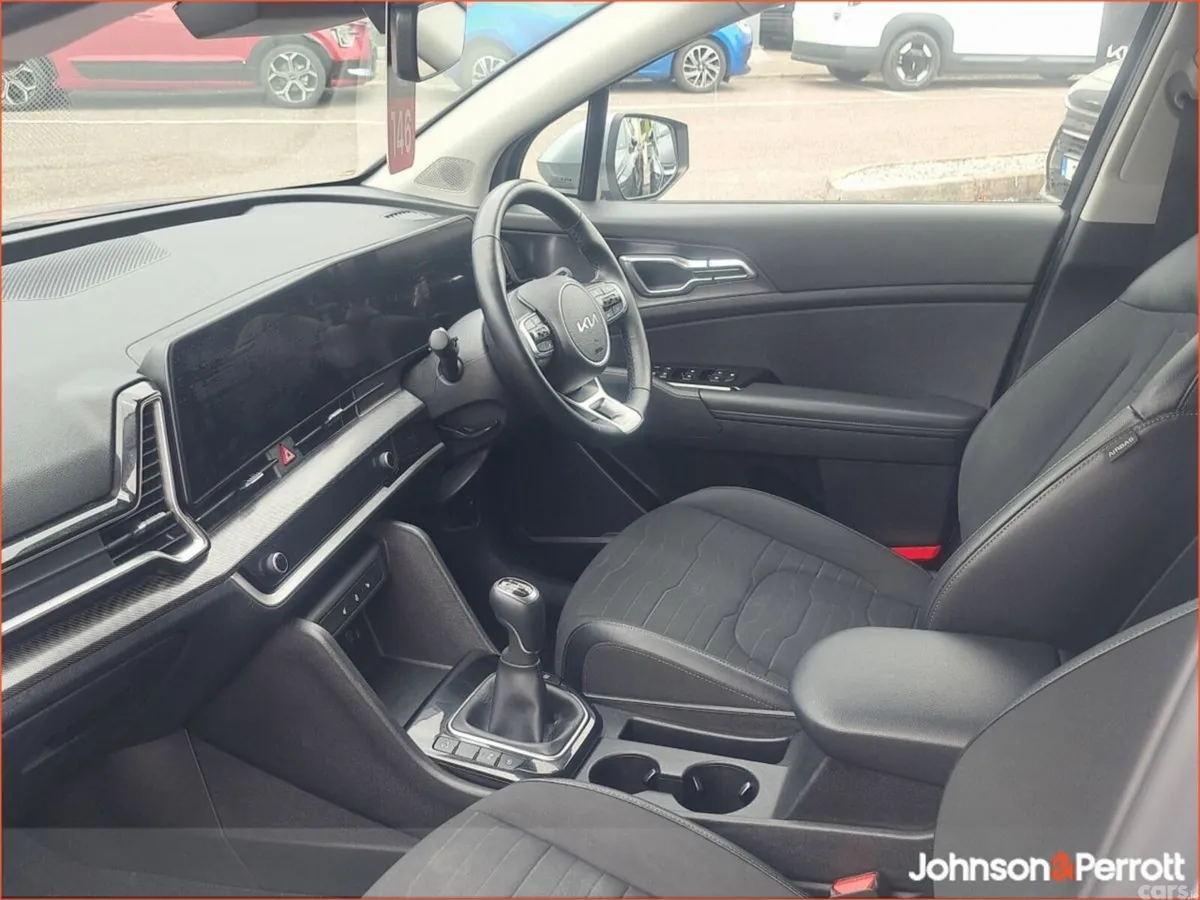 Kia Sportage SUV, Diesel Hybrid, 2023, Grey