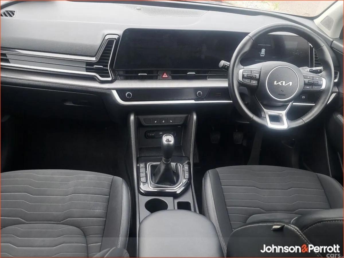 Kia Sportage SUV, Diesel Hybrid, 2023, Grey