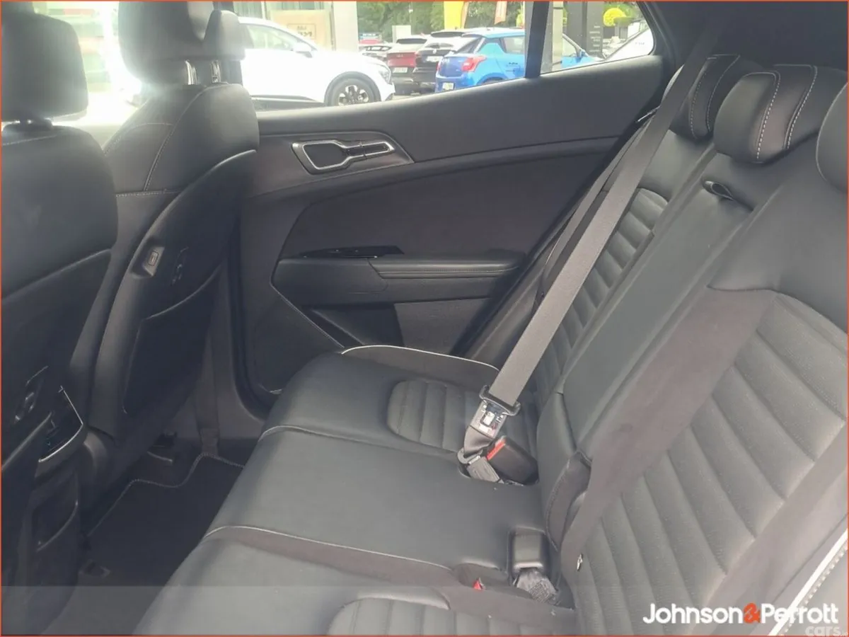 Kia Sportage SUV, Diesel Hybrid, 2024, Grey