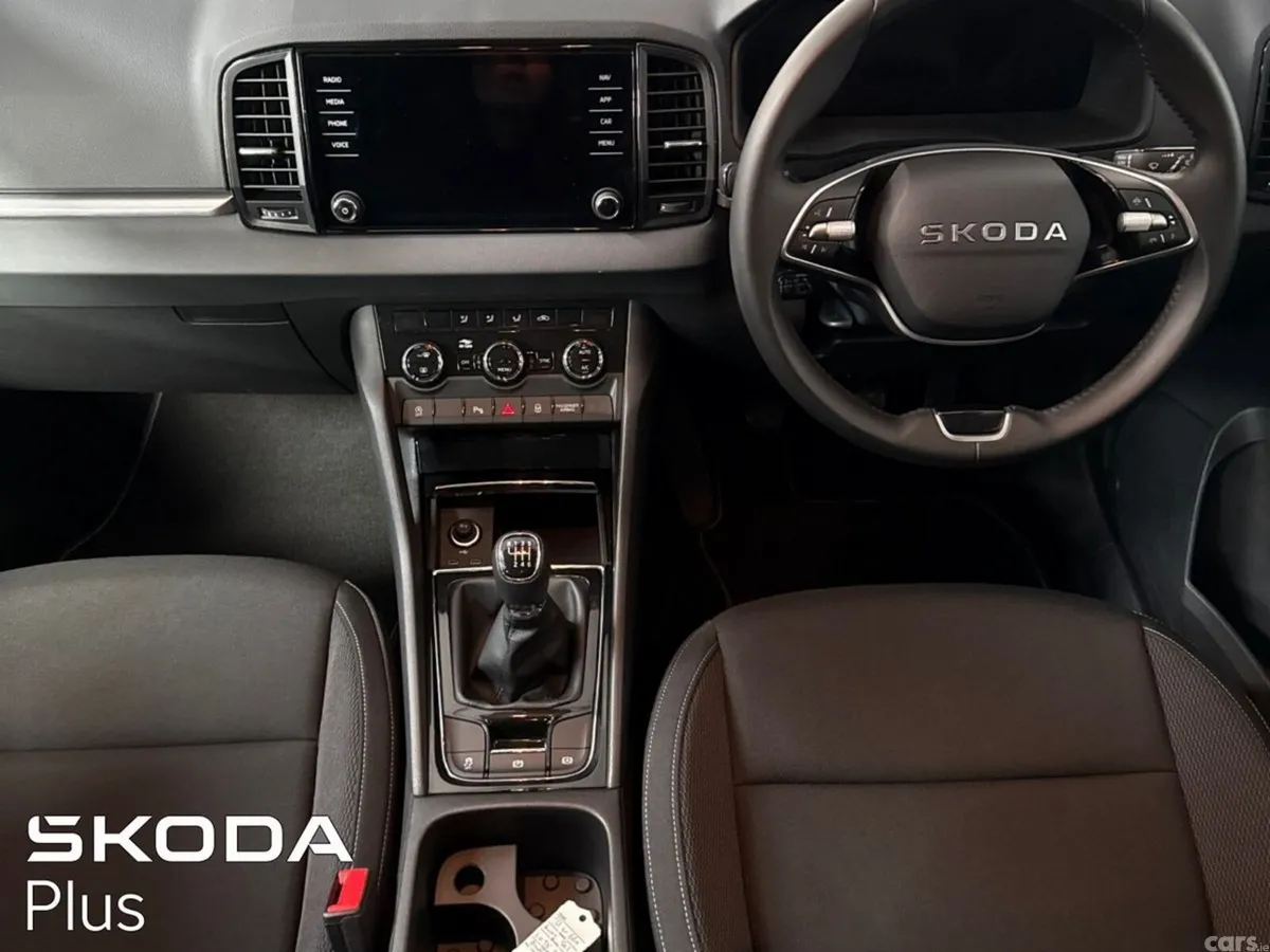 Skoda Karoq Estate, Petrol, 2026, Grey