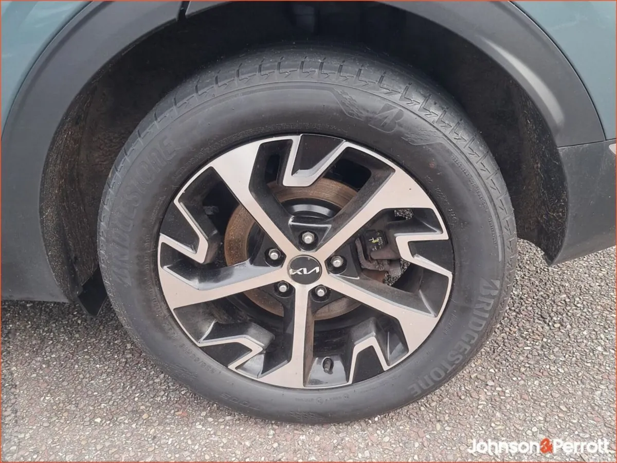 Kia Sportage SUV, Diesel Hybrid, 2023, Grey