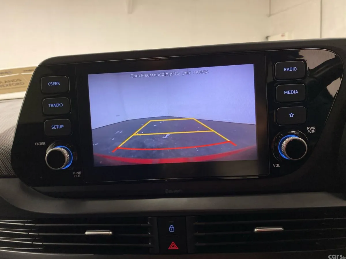 Hyundai i20 Hatchback, Petrol, 2022, Red