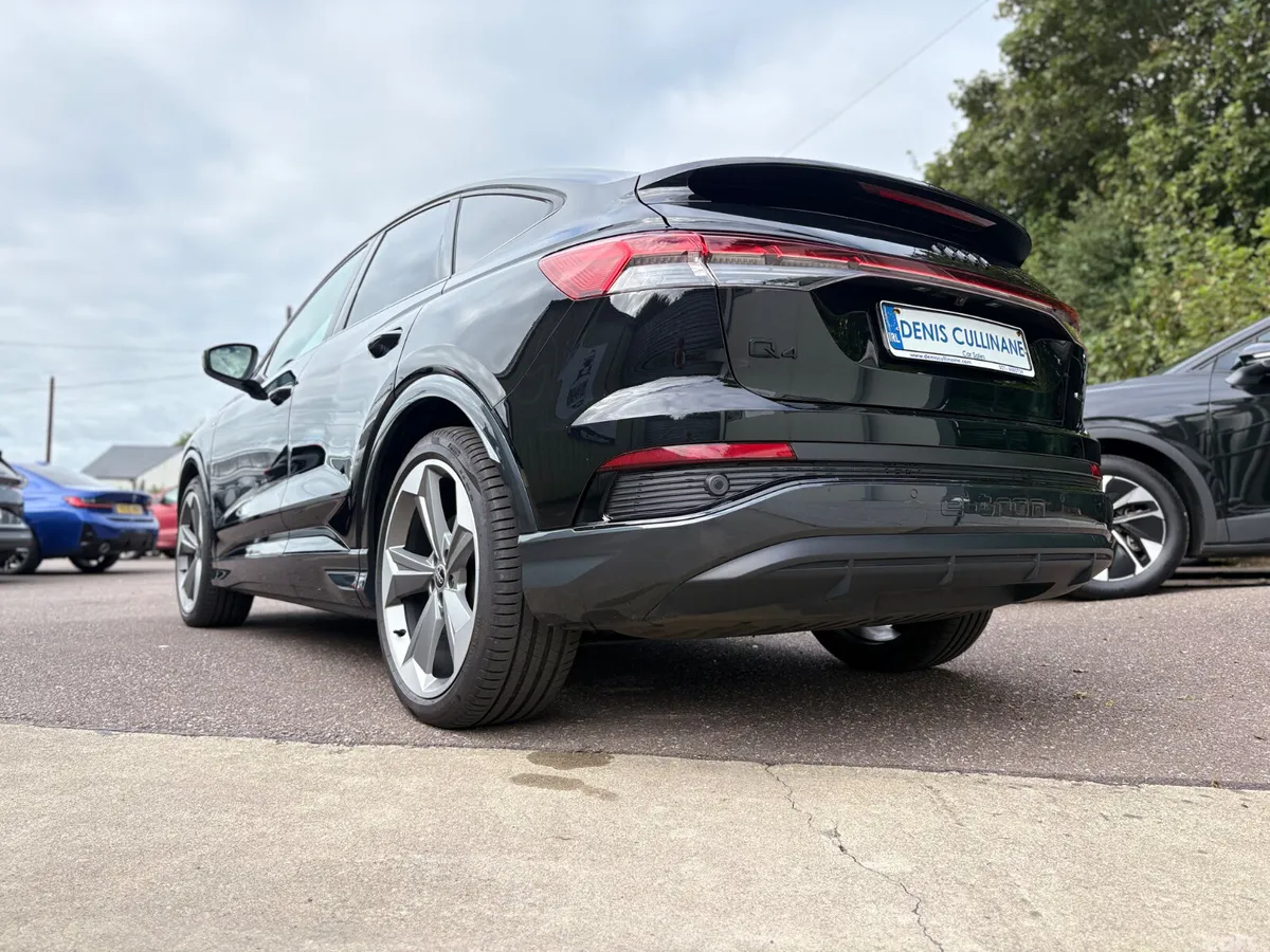 Audi Q4 e-tron SUV, Electric, 2024, Black
