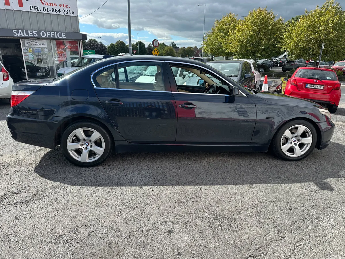 BMW 5-Series Saloon, Diesel, 2008, Blue
