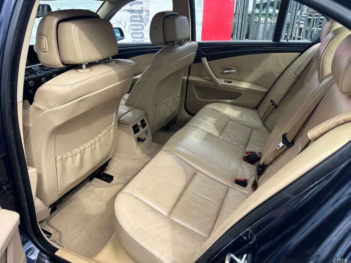 BMW 5-Series Saloon, Diesel, 2008, Blue