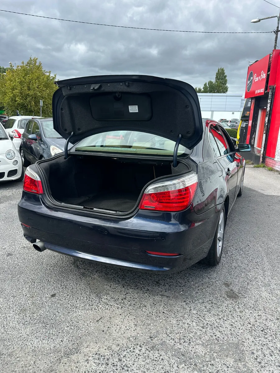 BMW 5-Series Saloon, Diesel, 2008, Blue