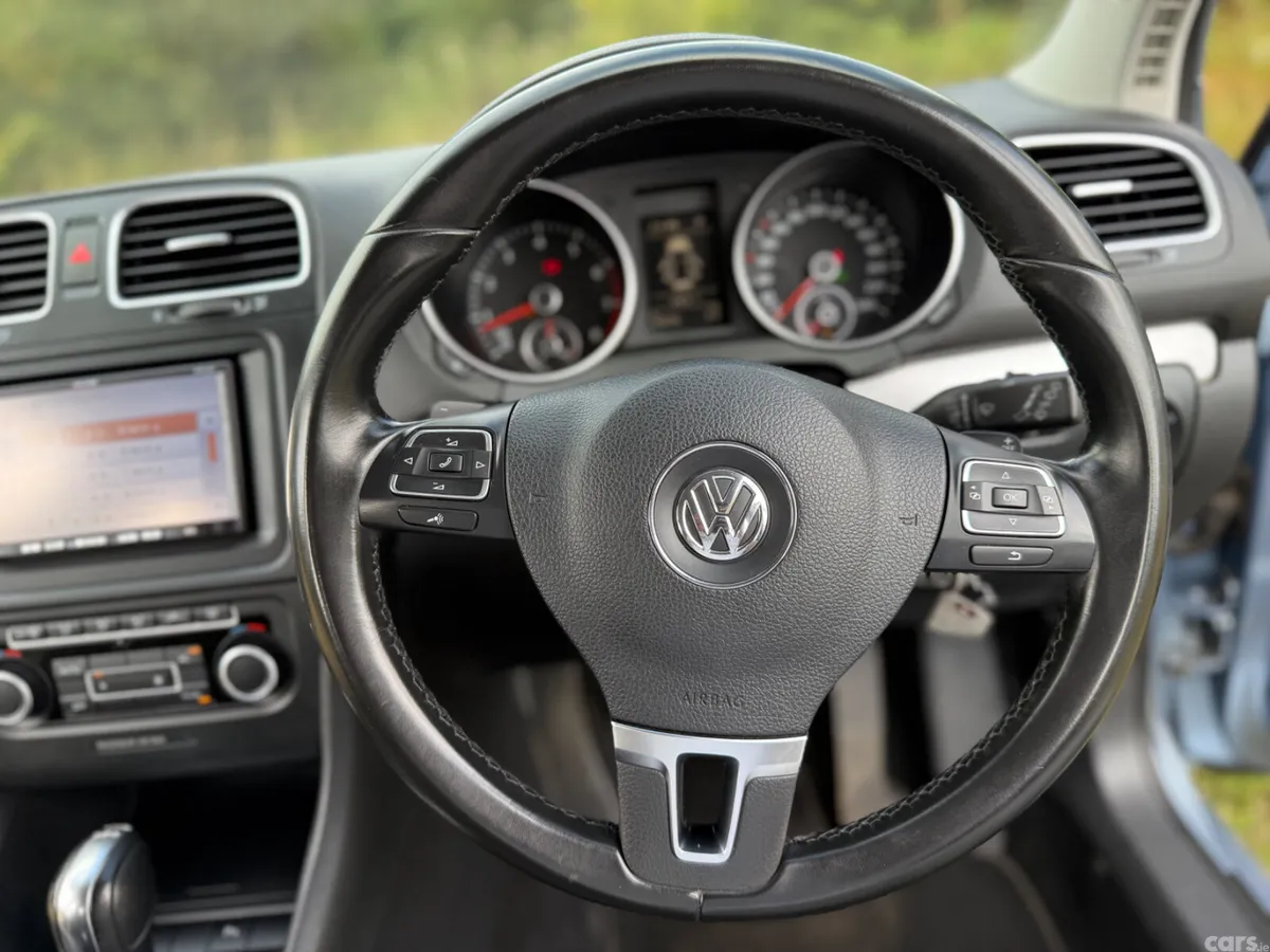Volkswagen Golf Hatchback, Petrol, 2012, Blue