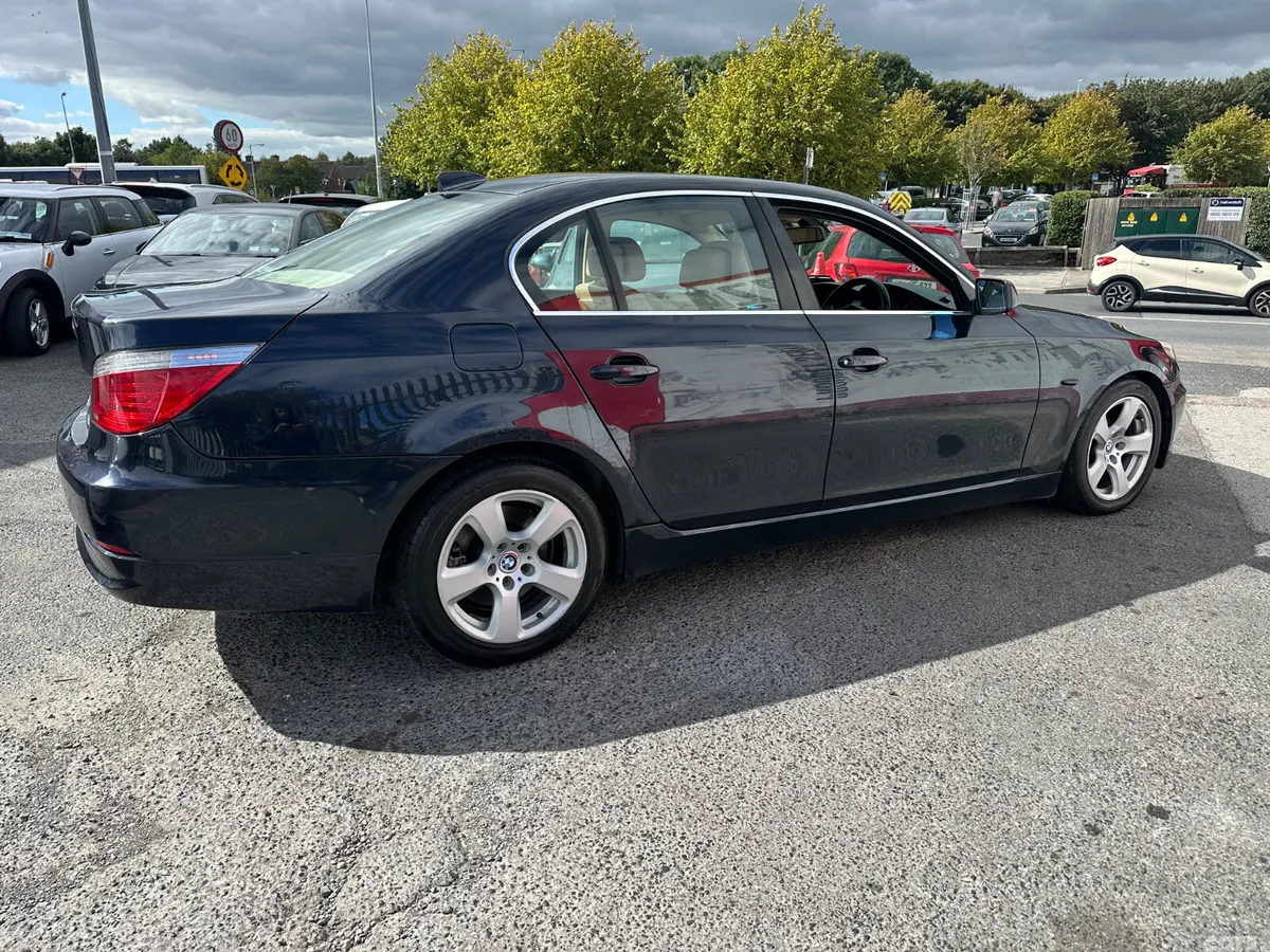 BMW 5-Series Saloon, Diesel, 2008, Blue