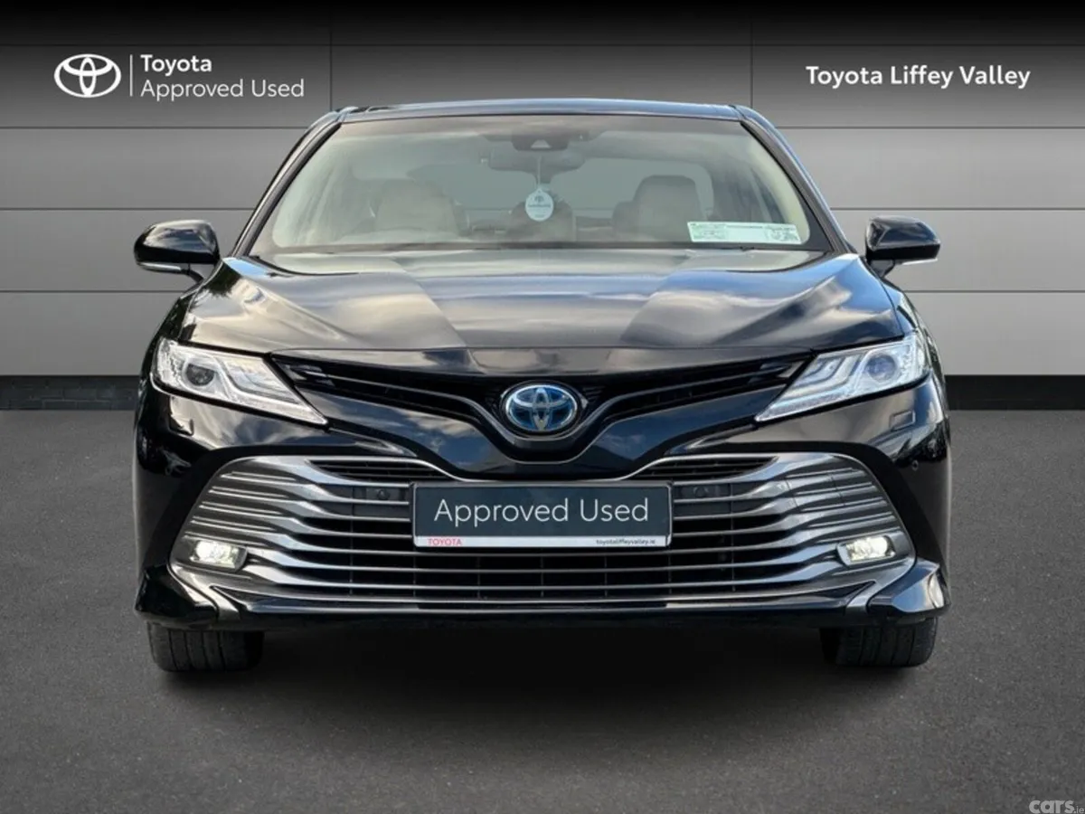 Toyota Camry Saloon, Petrol Hybrid, 2020, Black