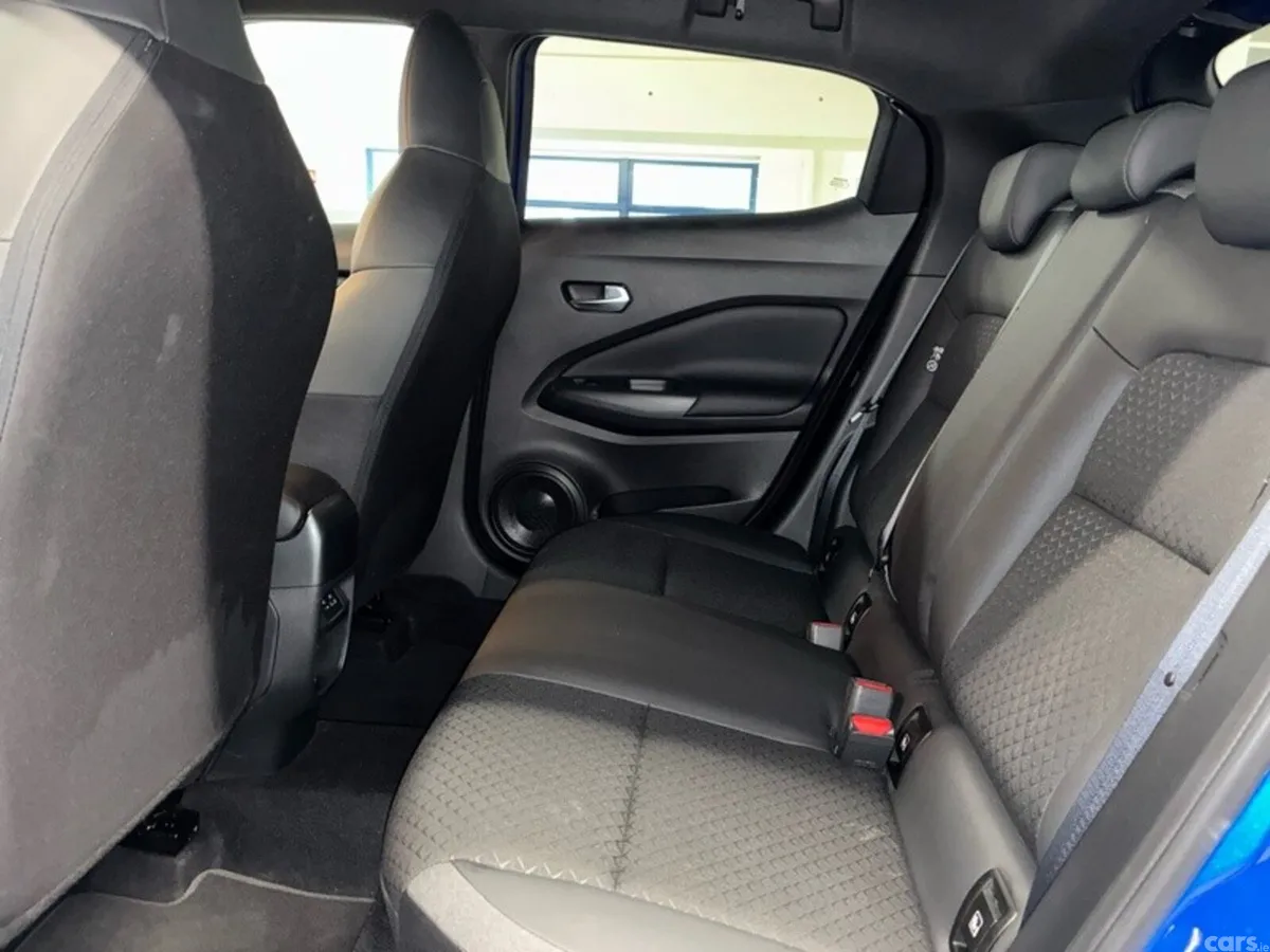 Nissan Juke MPV, Petrol, 2025, Blue