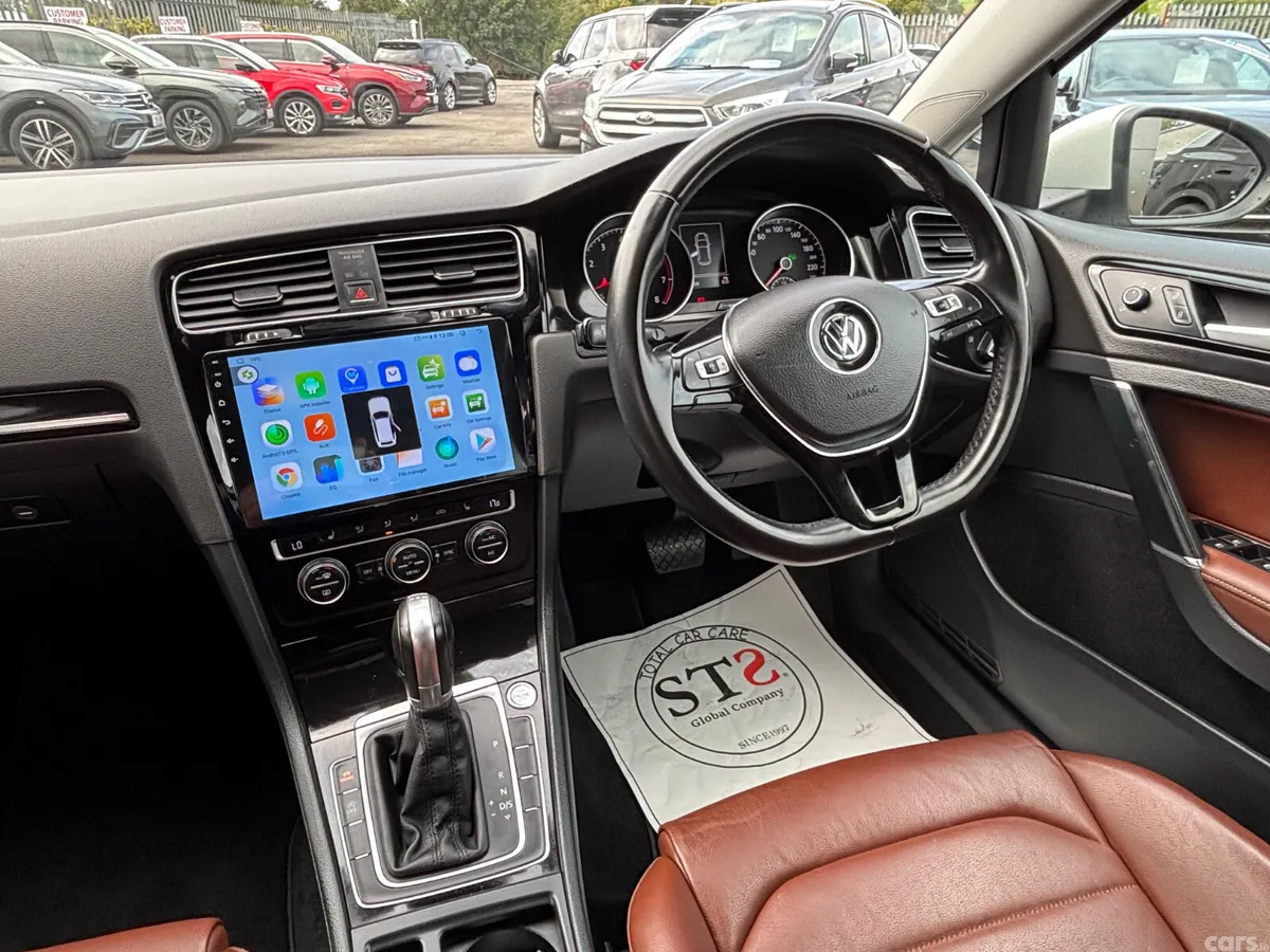 Volkswagen Golf Hatchback, Petrol, 2015, White