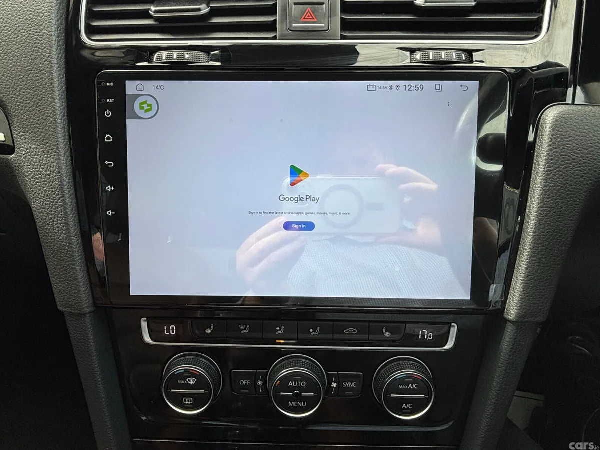 Volkswagen Golf Hatchback, Petrol, 2015, White