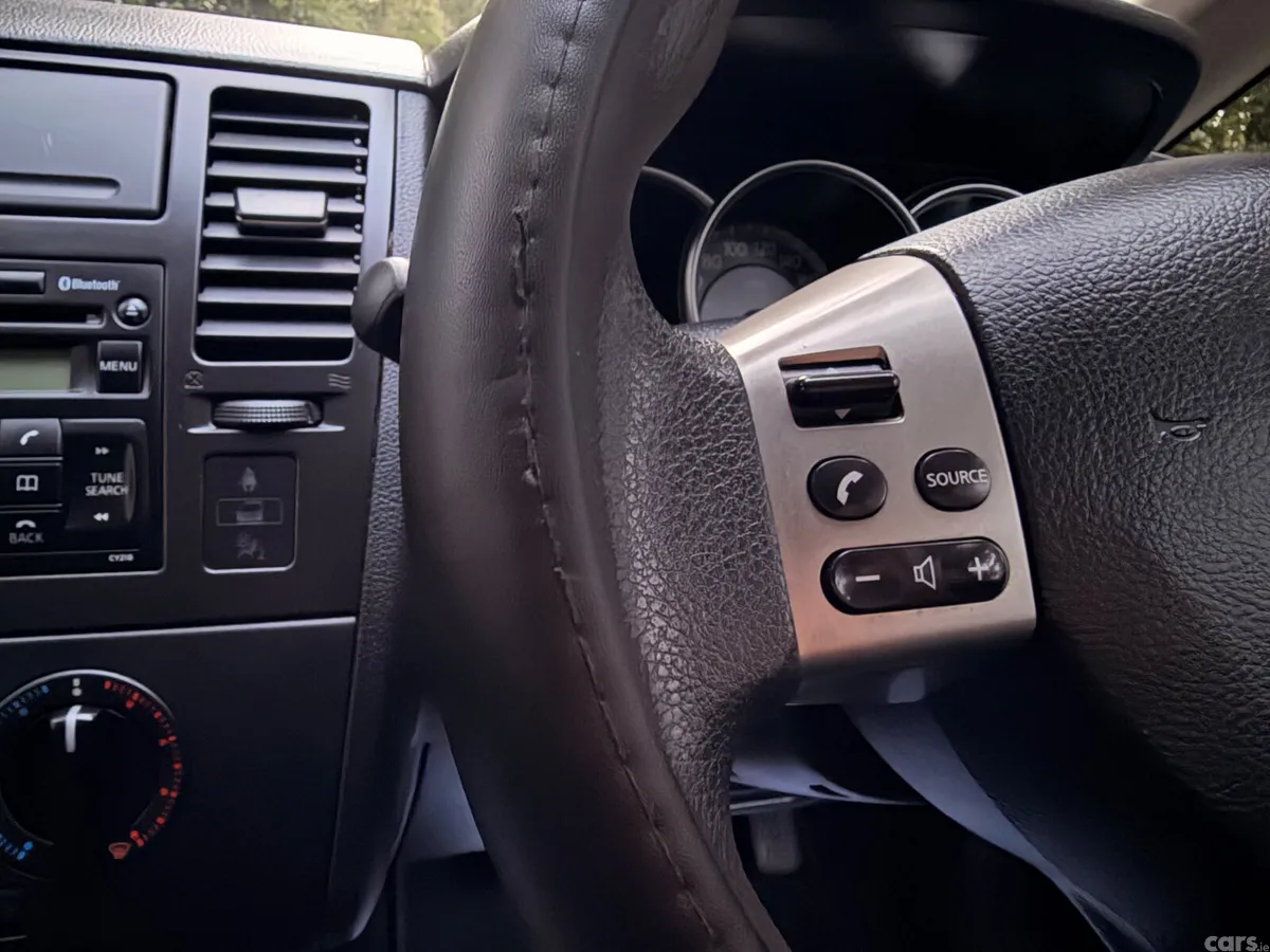 Nissan Tiida Saloon, Diesel, 2008, Blue