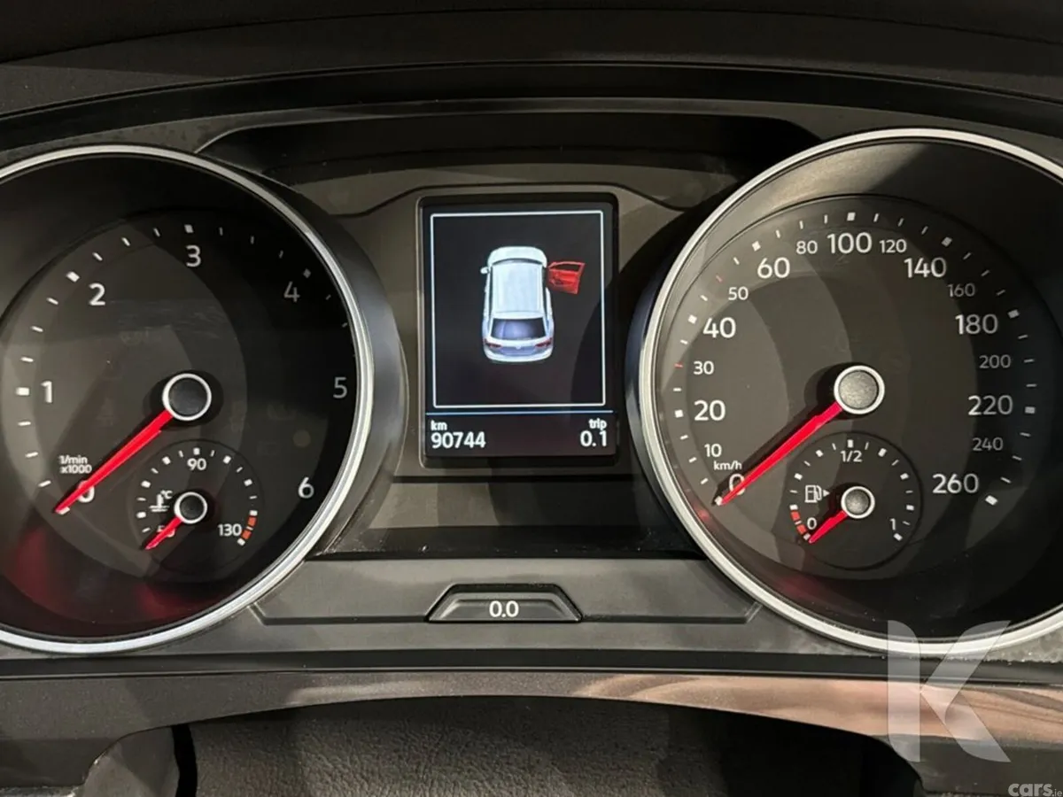 Volkswagen Tiguan SUV, Diesel, 2023, White