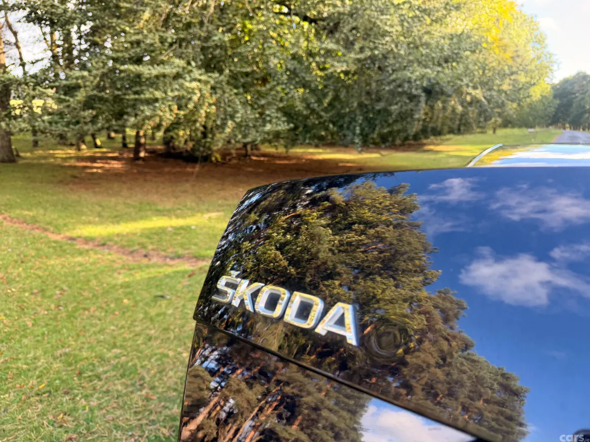 Skoda Octavia Saloon, Diesel, 2017, Black