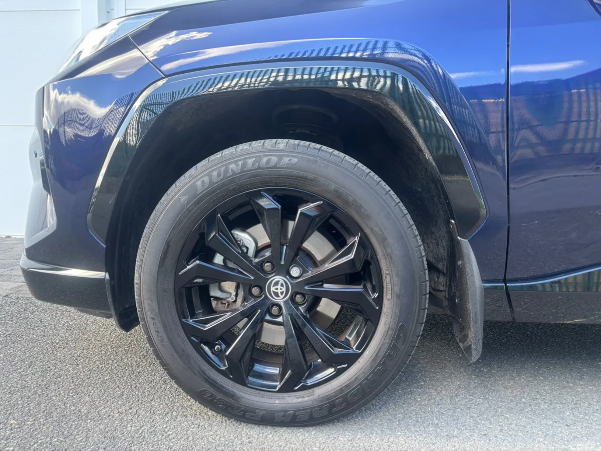 Toyota RAV4 SUV, Petrol Hybrid, 2024, Blue