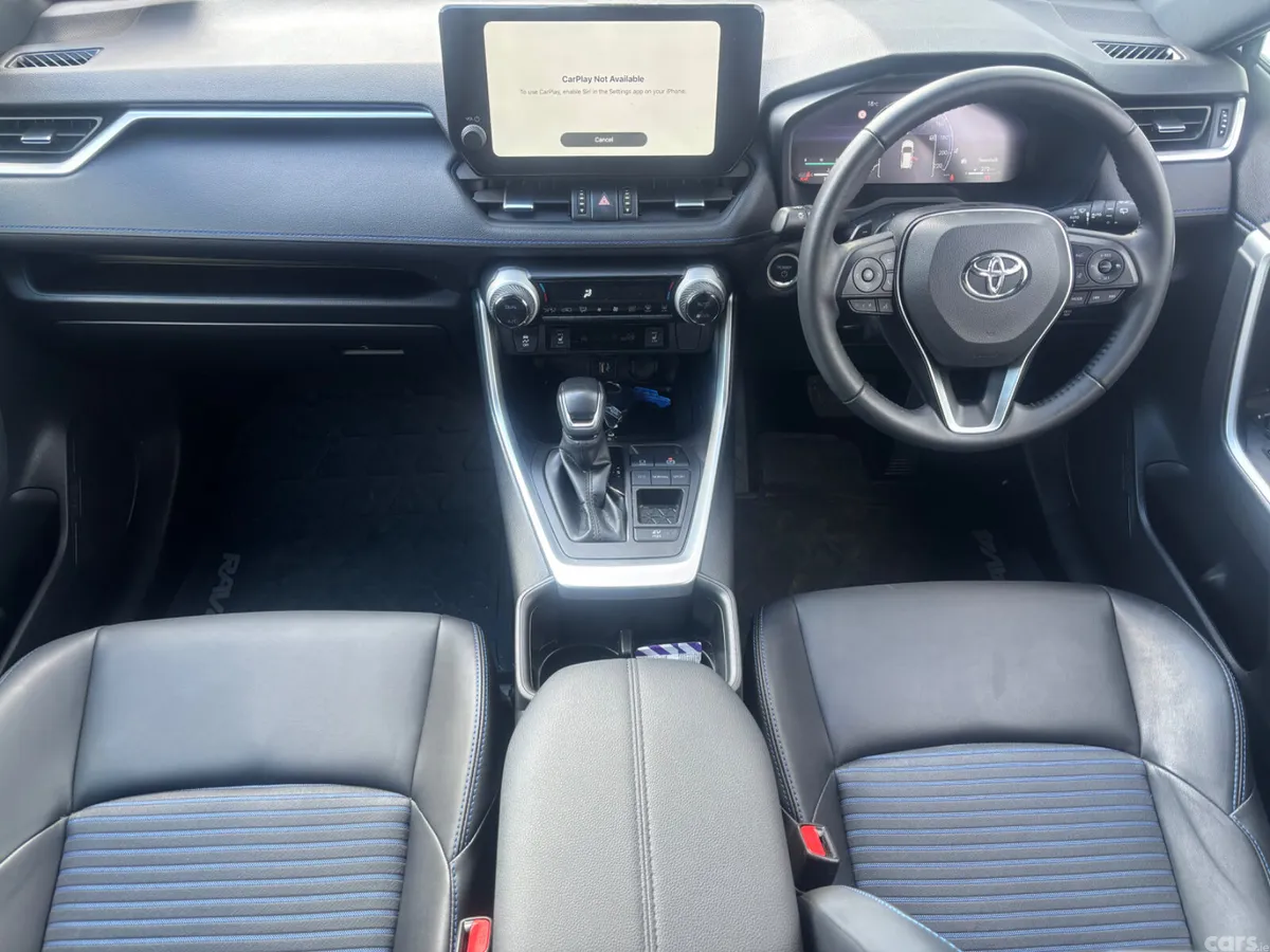 Toyota RAV4 SUV, Petrol Hybrid, 2024, Blue